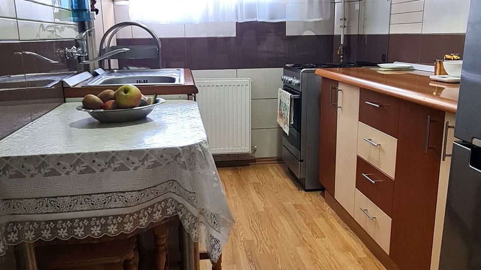 Apartament 2 camere cartier Astra langa piata - Poză 8