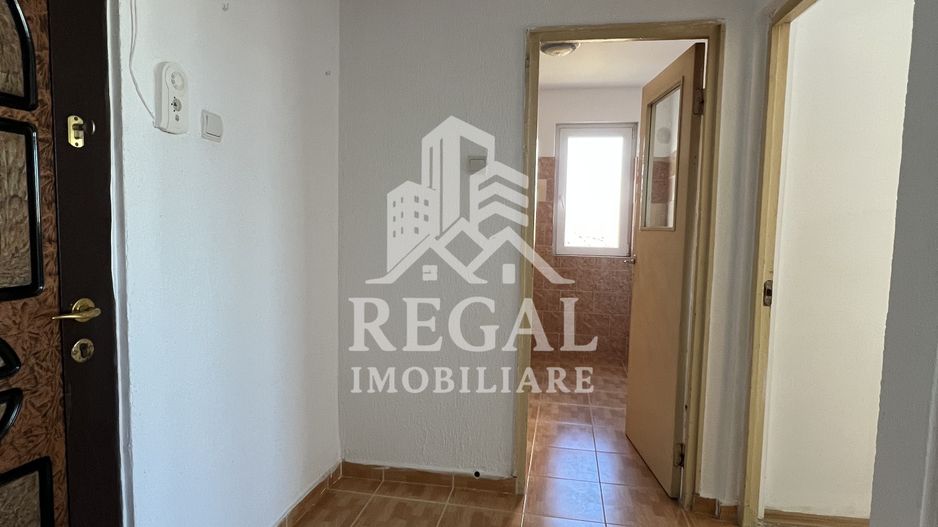 Apartament 3 camere de vânzare – Micro 7 - Poză 5