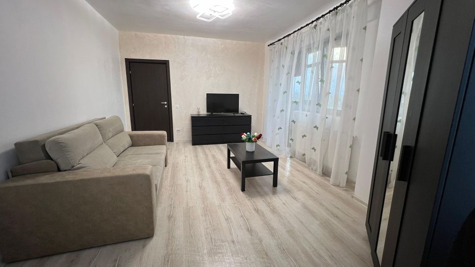 AP. 3 CAMERE - APARATORII PATRIEI, PARCARE INCLUSA, CENTRALA, METROU - Poză 1