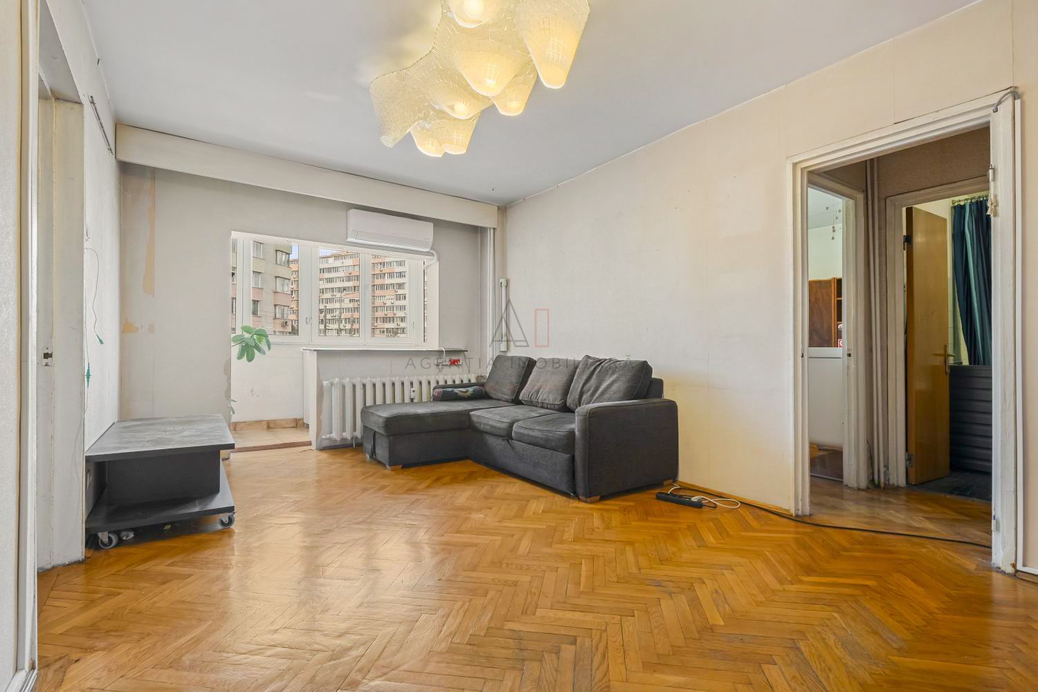 Ap 4 camere / 89 mp/ Stefan cel Mare/ Lizeanu - Poză 1