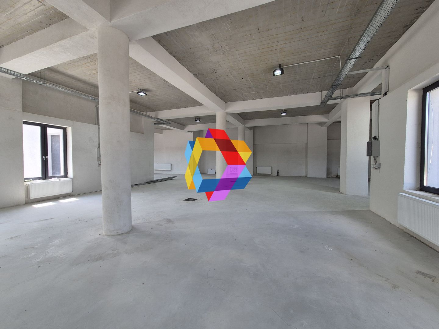 Spatiu industrial- 1240 mp  # plus-imo.ro - Poză 13