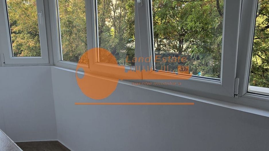 Apartament cu 4 camere in zona Lacul Tei - Bloc Reabilitat - Poză 5