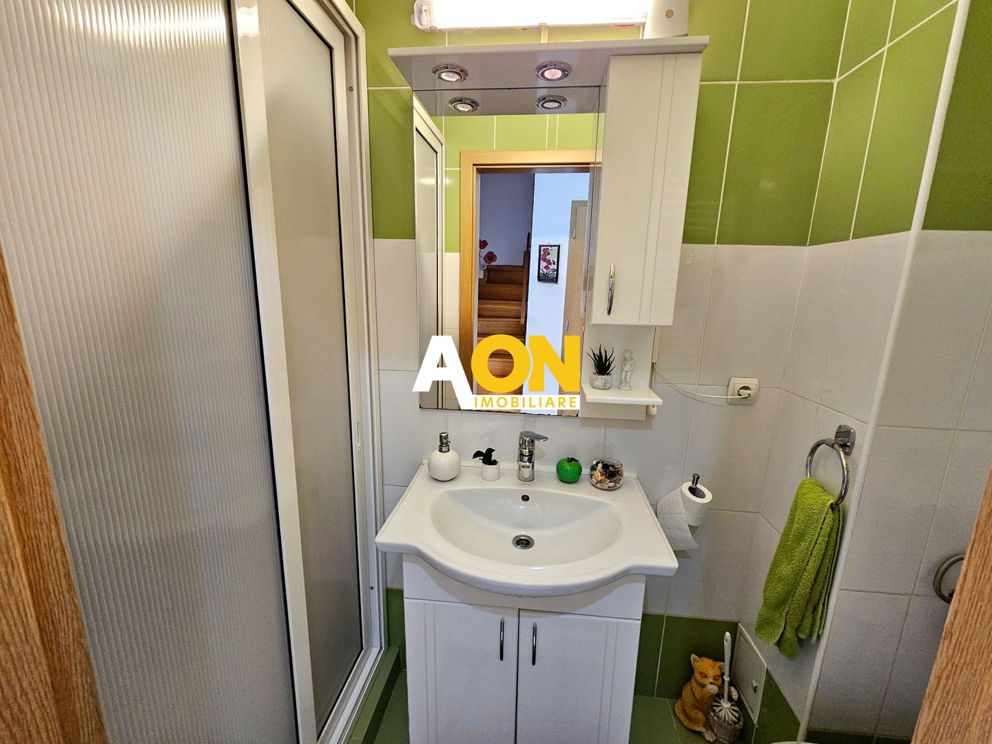 Casa tip insiruit, 3 camere, mobilata, utilata, 148 mp teren, Centru - Poză 7
