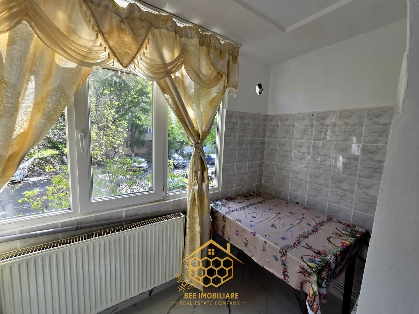 Apartament 3 Camere Decomandat - Spatios - in Zona 1 Mai - Poză 7