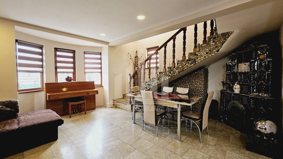 Casa individuala de vanzare, Recea - Poză 2