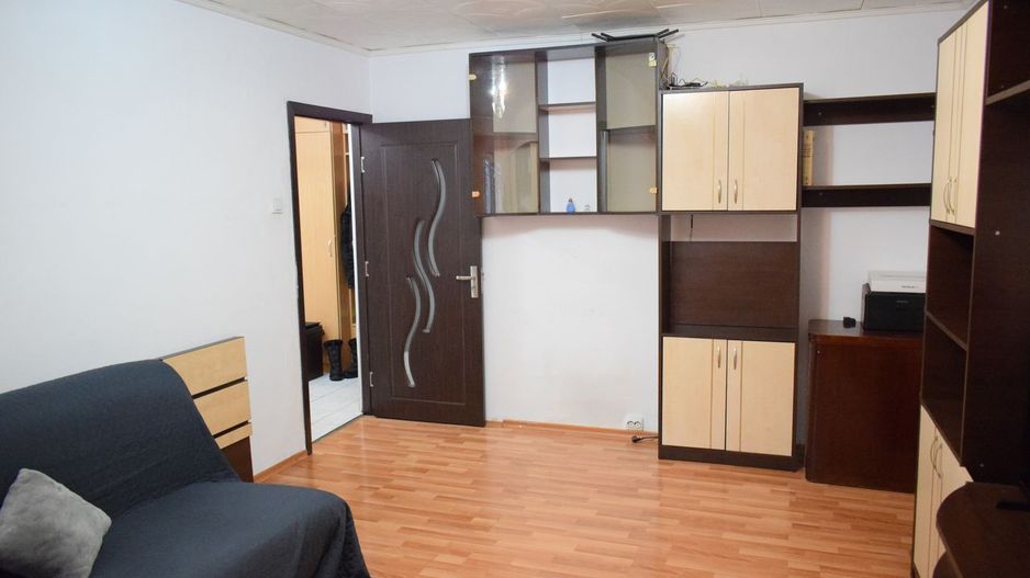 Apartament 2 camere, etaj 1, zona Aviatiei, aproape de metrou - Poză 1