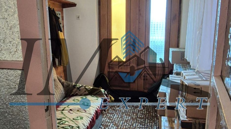 Casa ,curte și gradina.Teren cu 2700 mp. - Poză 4