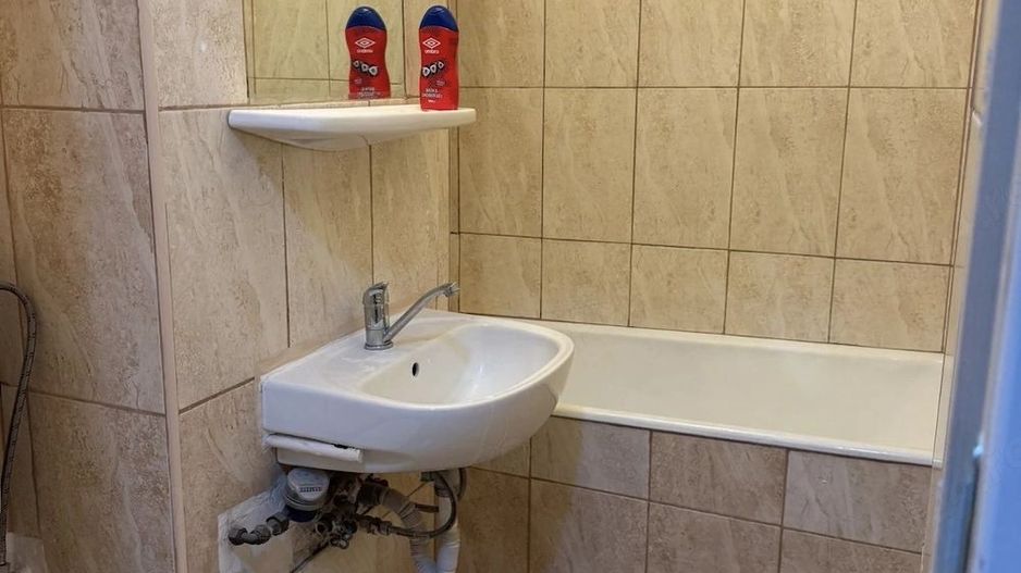 Apartament proaspăt renovat | 5 min Metrou Gorjului | Centrală proprie | - Poză 7