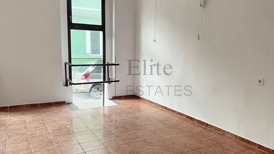 Apartament pe 2 nivele ultracentral in zona Teatrului Oradea - Poză 4
