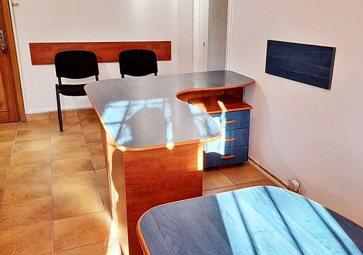 Zona Faget- Apartament cu doua camere, mobilat pentru birouri, 450 euro - Poză 5