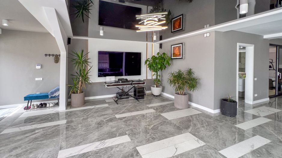 Ready to move  |  Vila premium cu piscina și jacuzzi încălzite - Poză 18