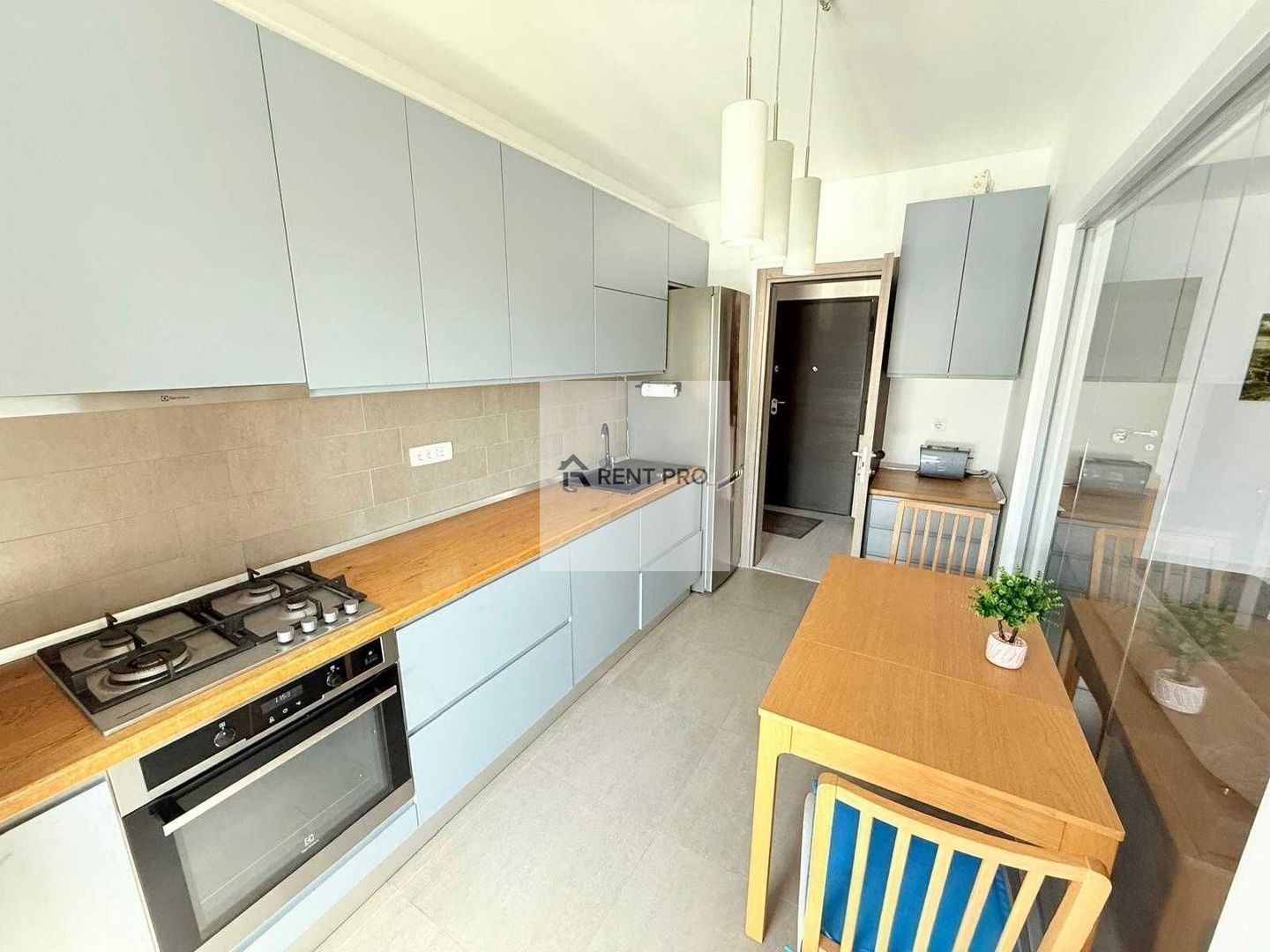 2 Camere 21 Residence Polithnica Metrou Lujerului Afi Cotroceni - Poză 2