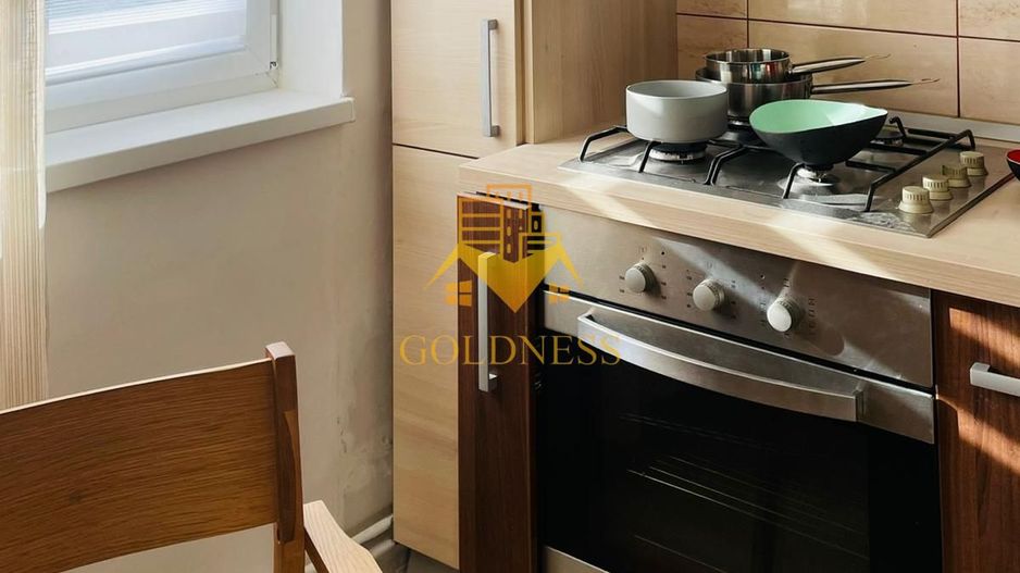 2 camere, decomandate, Ultracentral, I.C Bratianu Zona Blvd. Eroilor - Poză 12
