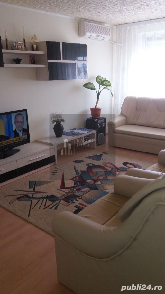 Apartament 3 camere, decomandat - Poză 4