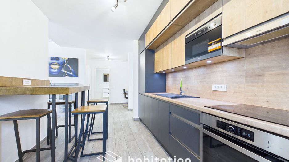 3 camere spațios si  cu terasă generoasă, la intrare în Dumbrăvița - Poză 9