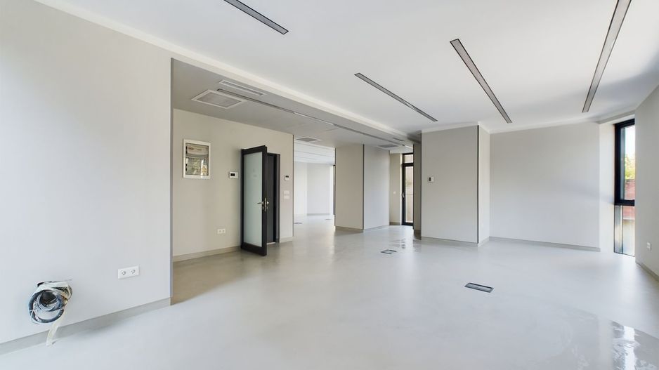Oportunitate - Spatiu de birouri premium in Cladire Mixta Zona Decebal - Poză 15