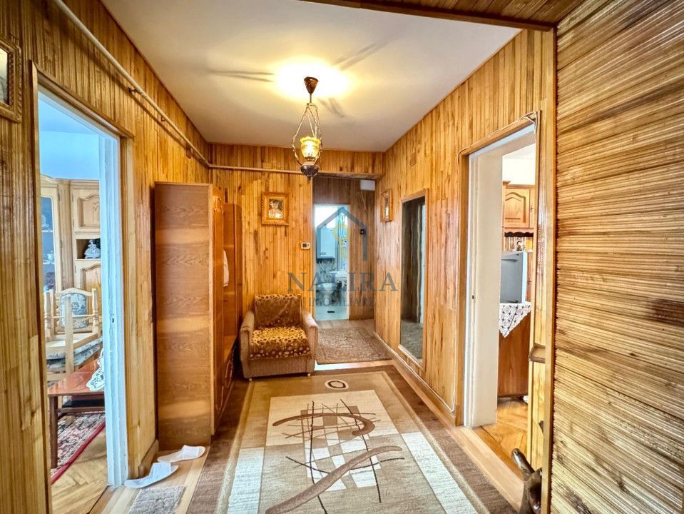 Apartament de vanzare Sasar 4 camere de vanzare — Sasar - Poză 3