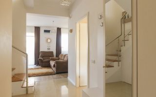 PALAZU MARE -  Vila Duplex cu 4 Camere, Panorama Superba si Curte Amenajata - Poză 6