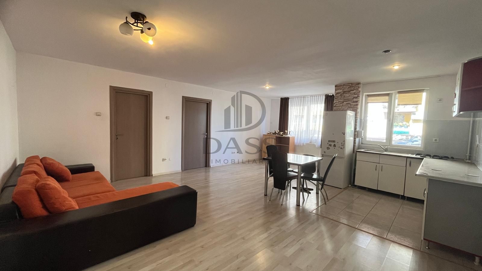Apartament 3 camere de vanzare | Rahovei  77 mp Parter - Poză 1