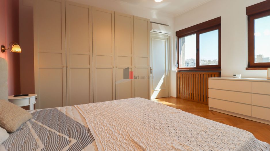 Apartamentul "COBERTURA",  PENTHOUSE "PIATA SPANIEI", TERASA 63 mp, CONSOLIDAT - Poză 35