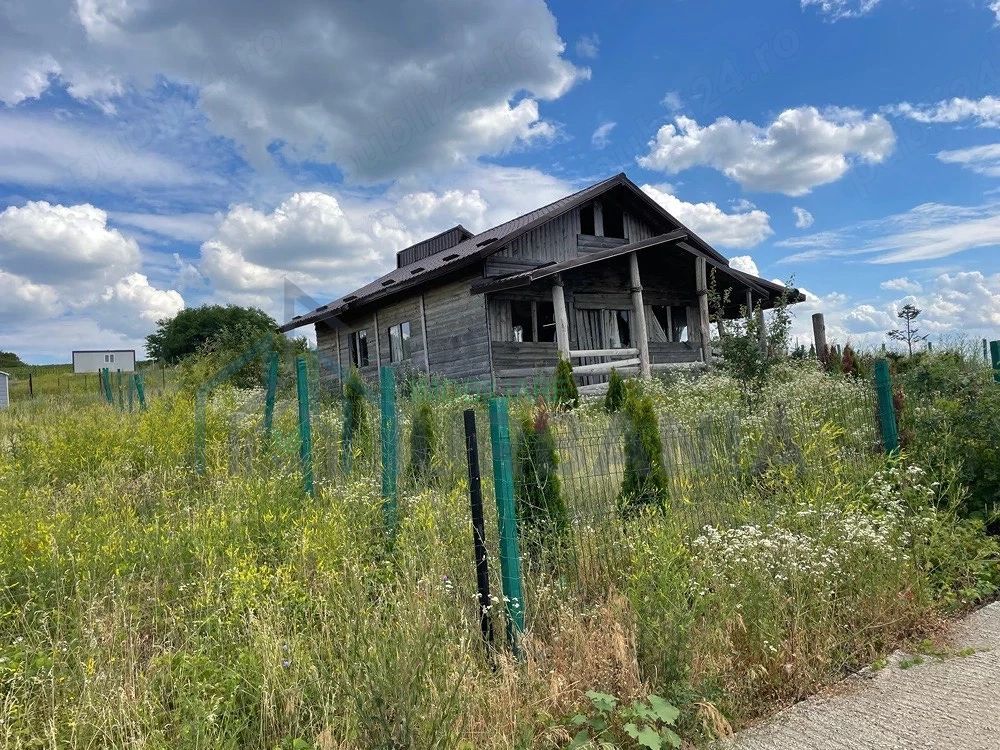 Teren de vânzare 750 mp cu căsuță de vacanță – Chicerea, Tomesti, județul Iași - Poză 1