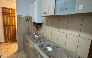 Vă prezentăm 2 camere, confort și acces rapid UMFST - Poză 4