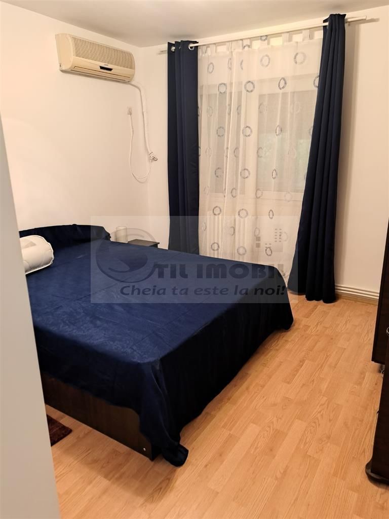 Apartament - 3 Camere Nicolina - 560 euro - Poză 1