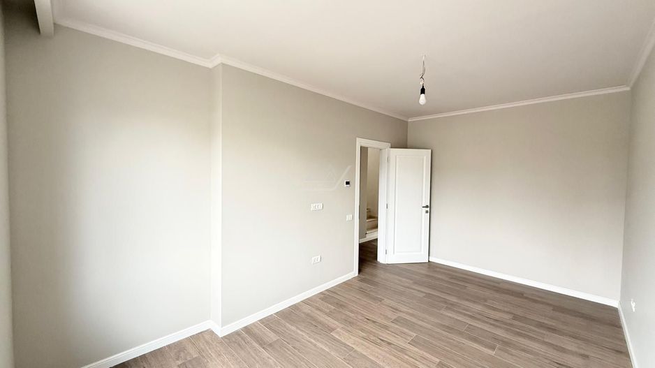 COMISION 0! 4 dormitoare, 3 bai. Toate utilitatile. Finisaje premium. - Poză 8