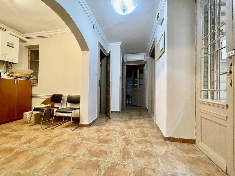 Birou in Piata Unirii - Poză 8