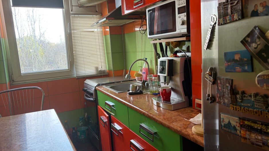 Apartament spatios cu trei camere, Brancoveanu, 80.000€ negociabil - Poză 8