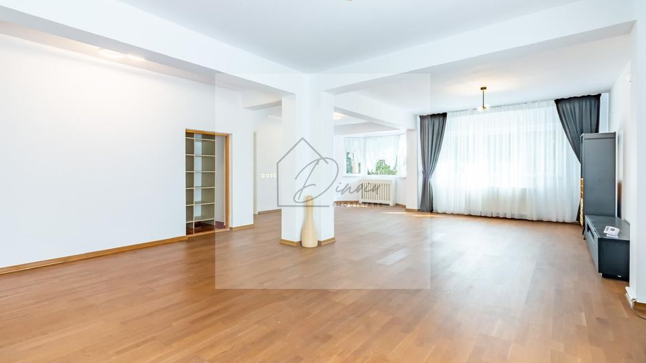 Vila Pipera I Complex Azur I 5 camere, jacuzzi, curte I COMISION 0% - Poză 10