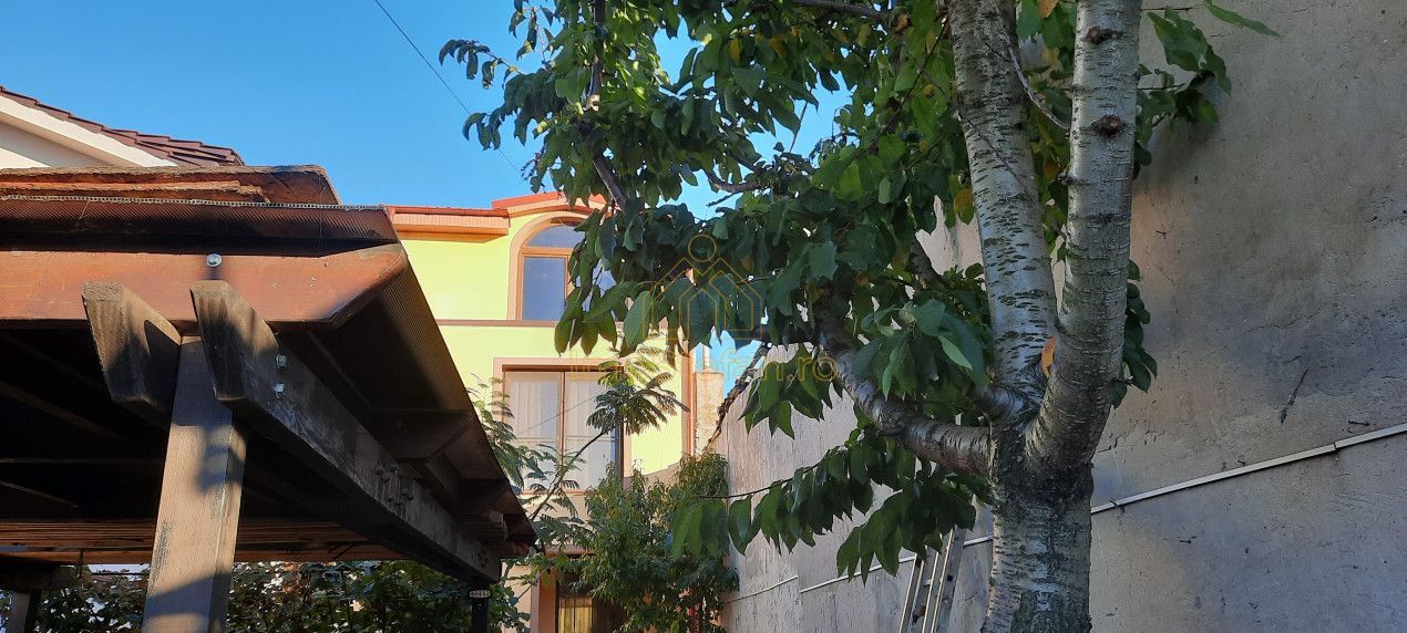 Coiciu | Vila cu toate facilitățile necesare și localizare excelentă! - Poză 8