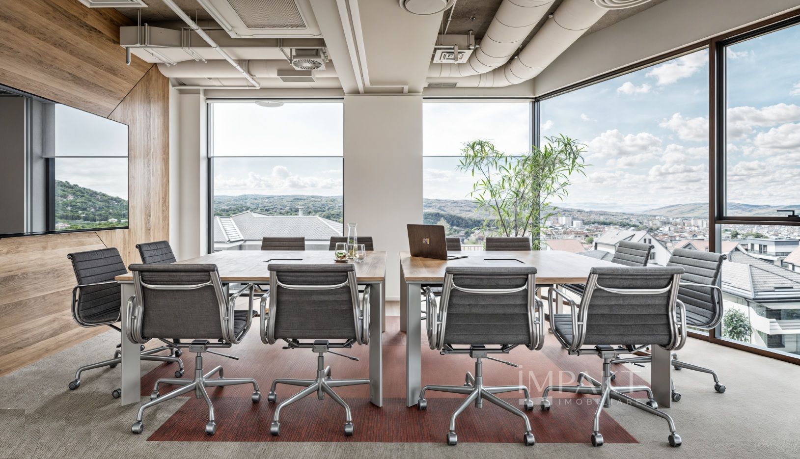 Spatiu servicii in cladire de birouri 440 m2 finisat la CHEIE,  Europa - Poză 15