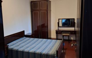 De vânzare Apartament 2 camere, Bulevard Revoluție /Piața Mare, Arad. - Poză 4