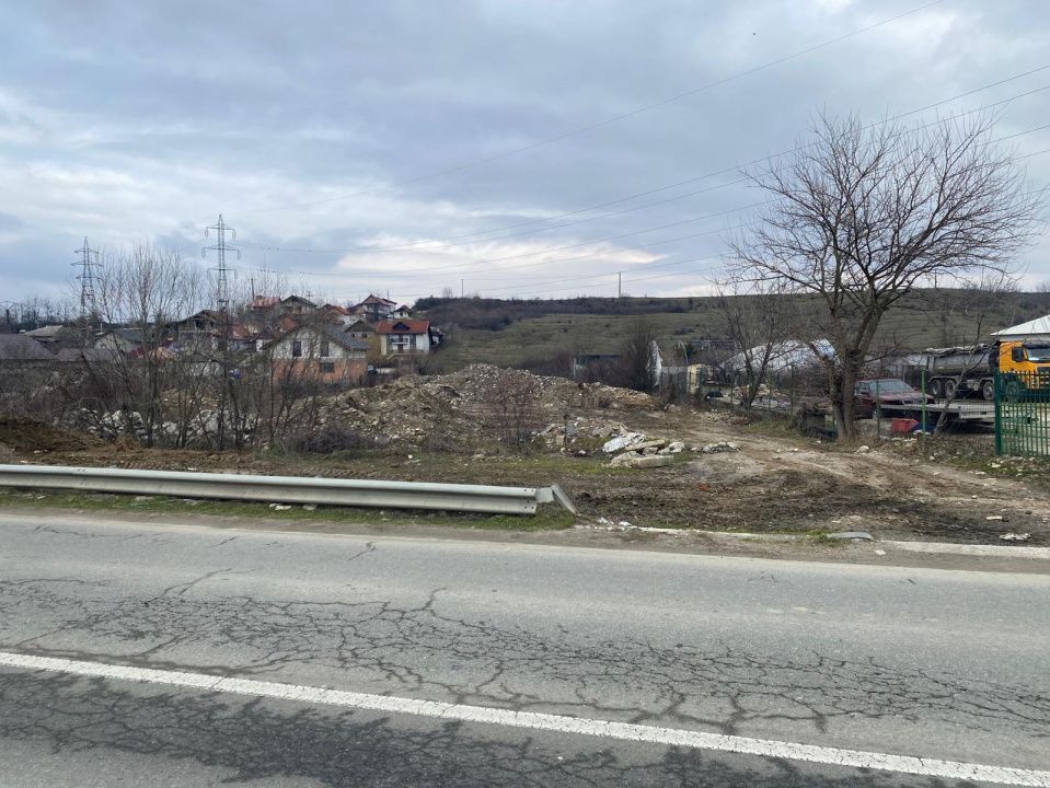 Vânzare teren - Poză 2