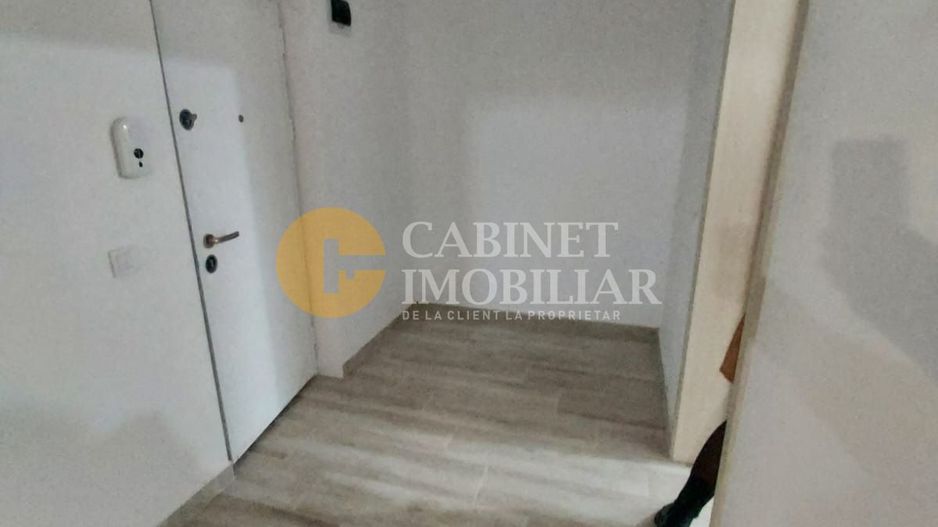 BUCIUM - 1 CAMERA DECOMANDAT - LOC DE PARACRE INCLUS - INTABULAT - Poză 2