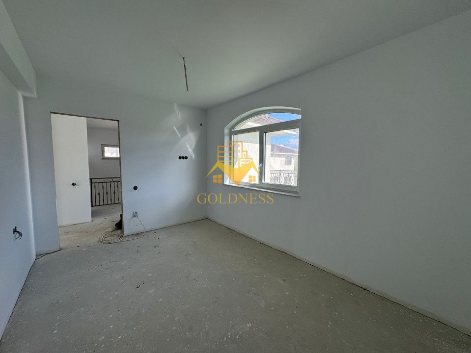 Casa 4 Camere Semifinisata, 2 Garaje, Curte 450mp, Terase 93mp, Dezmir - Poză 7