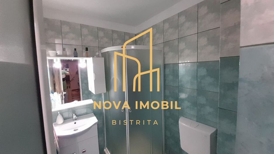 Apartament 4 camere,decomandat,78mp,zona Imparatu Traian . - Poză 9