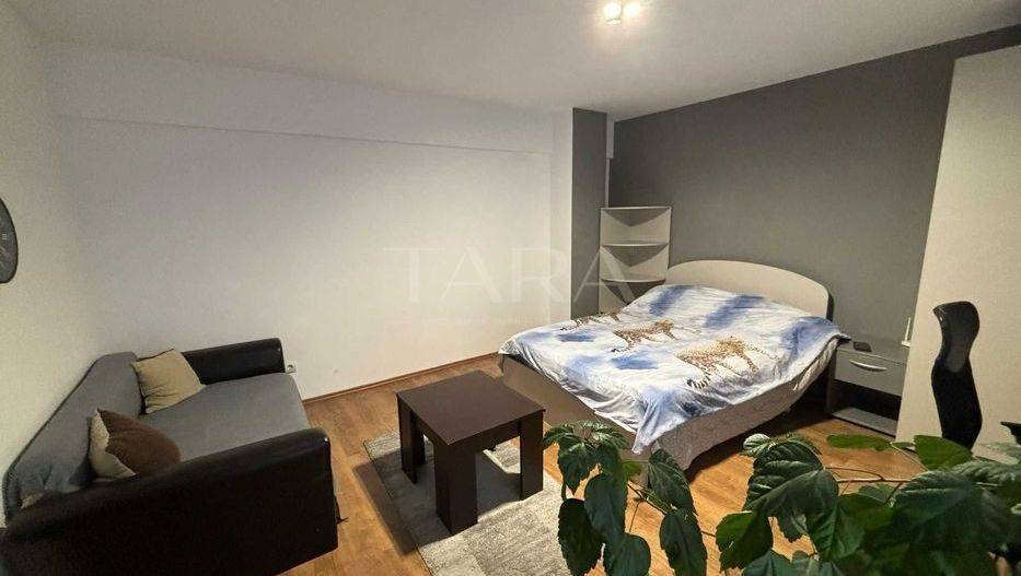 Apartament 1 camera, decomandat, zona Între Lacuri - Poză 1