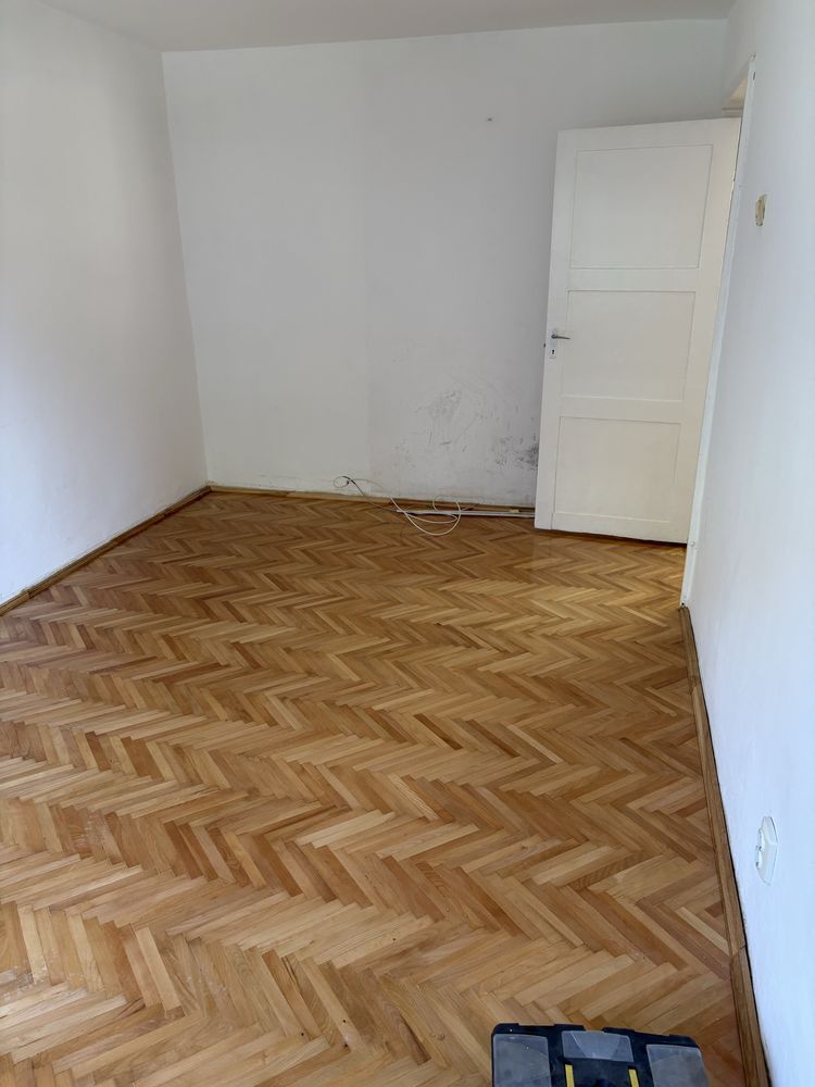 BRASADAS vinde ap 3 cam etaj 1/4 Carpați 2. - Poză 6