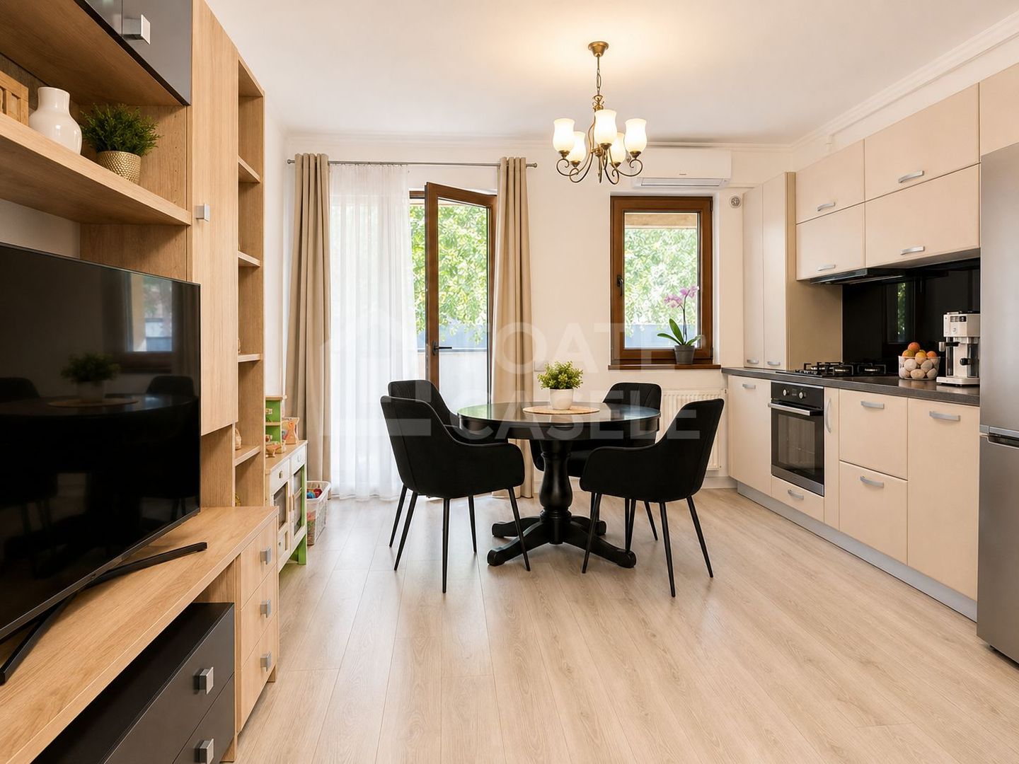 Apartament 2 camere, Ansamblul Luminia, Europa - Poză 2