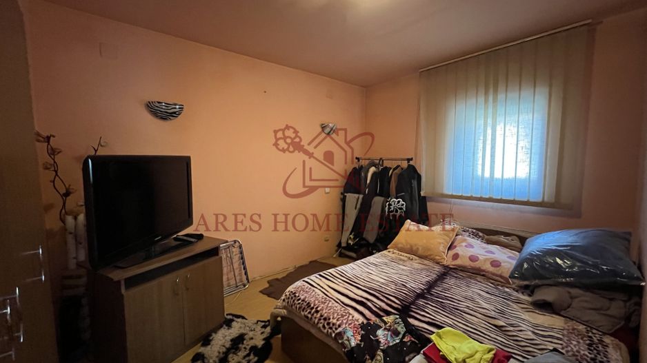 Casă individuală P+1+pod, pe piloni cu panouri solare - Poză 5