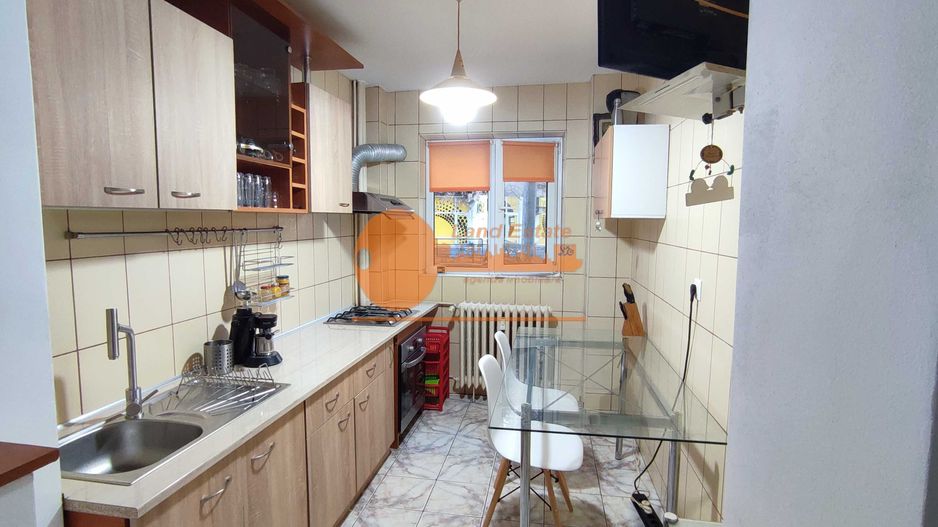 2 camere la 500m de Metro Crangasi - Poză 4