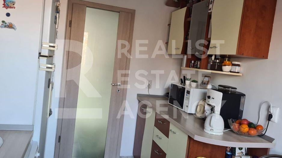 Apartament 4 camere de vânzare - Calea București, Brașov - Poză 8