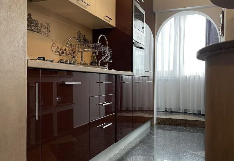 Apartament de Lux la Piața Alba Iulia - Poză 5