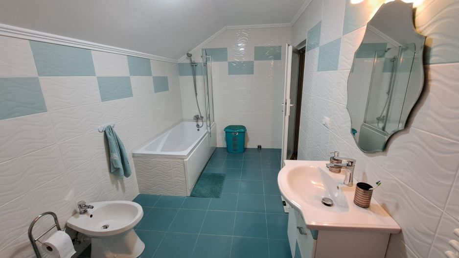 Casă de vânzare în Alba Iulia - Poză 6