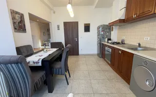 Casa eleganta si luminoasa, situata in zona de case - Mehala - Poză 14