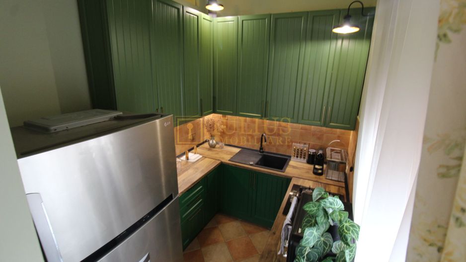 Piata Libertatii, 3 camere, centrala proprie. - Poză 12