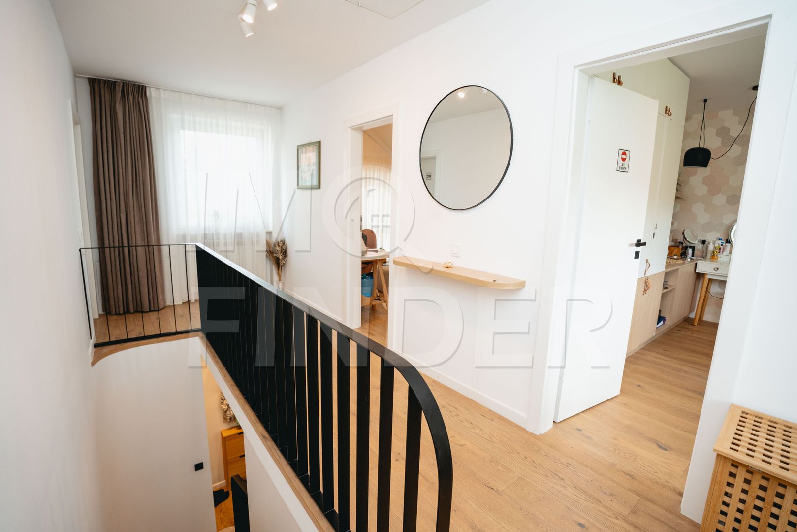 Casă superfinisată şi utilată, 4 camere, 120 mp, Europa - Poză 12