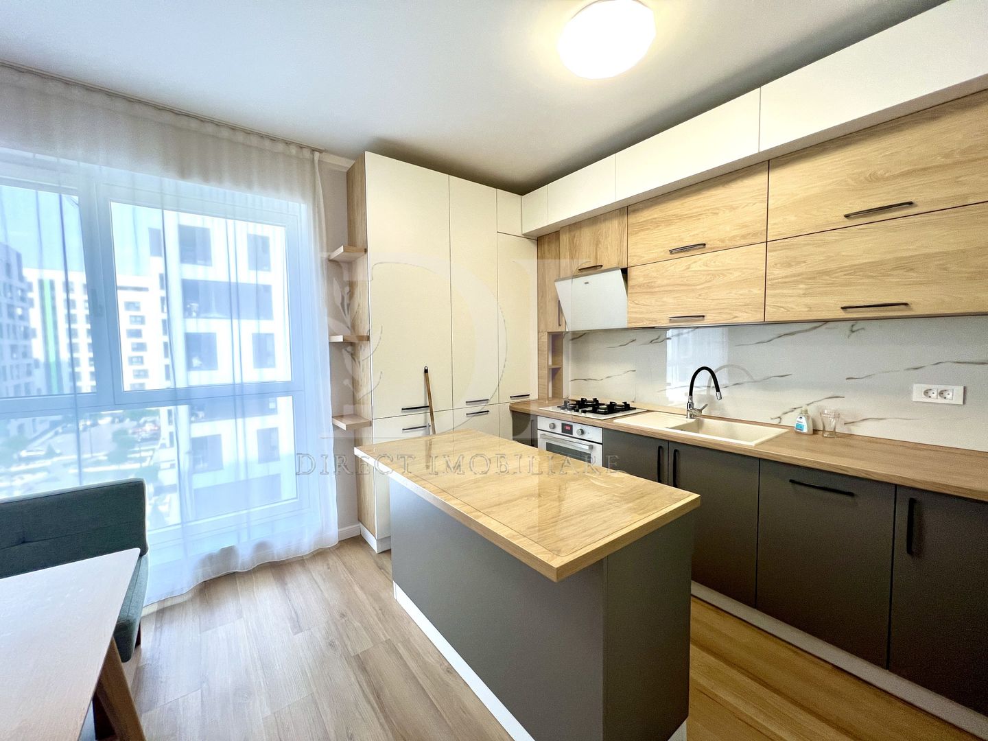Apartament modern 3 camere | Etaj intermediar | Zona Vivo - Poză 1